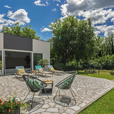 Villa Manea *