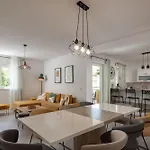 Manea Villa *