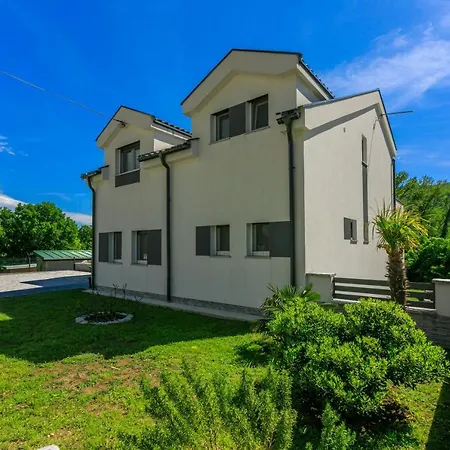 Villa Manea *