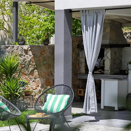 Villa Manea *