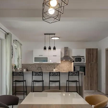 Villa Manea *
