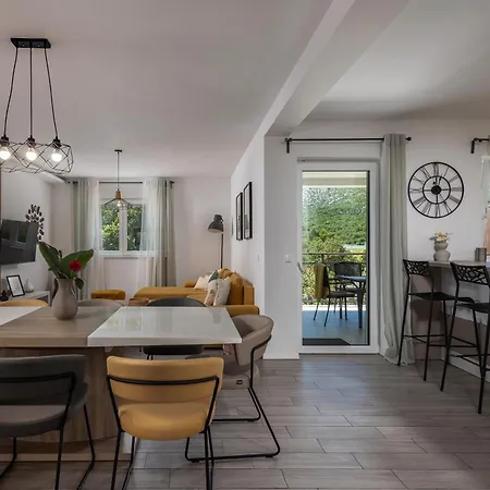 Manea * 트리발즈