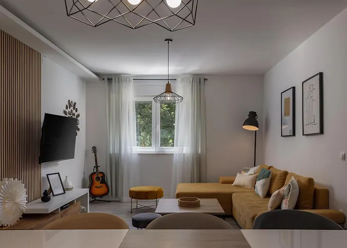 فيلة Manea Tribalj (Primorsko-Goranska)